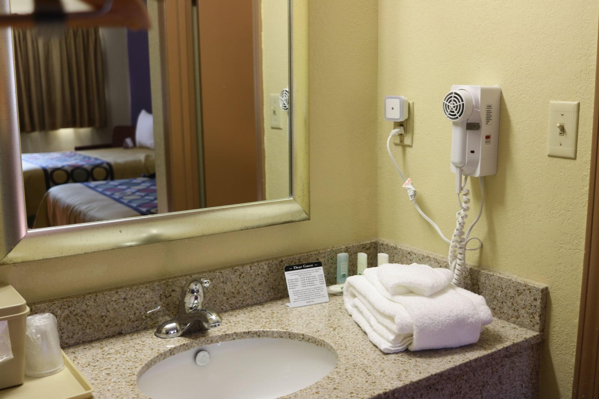 Quality Columbus-east Locanda 3*